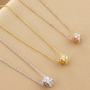 Dense Inlaid Rhinestone Ladies Necklace Titanium Steel Gold-plated Pendant