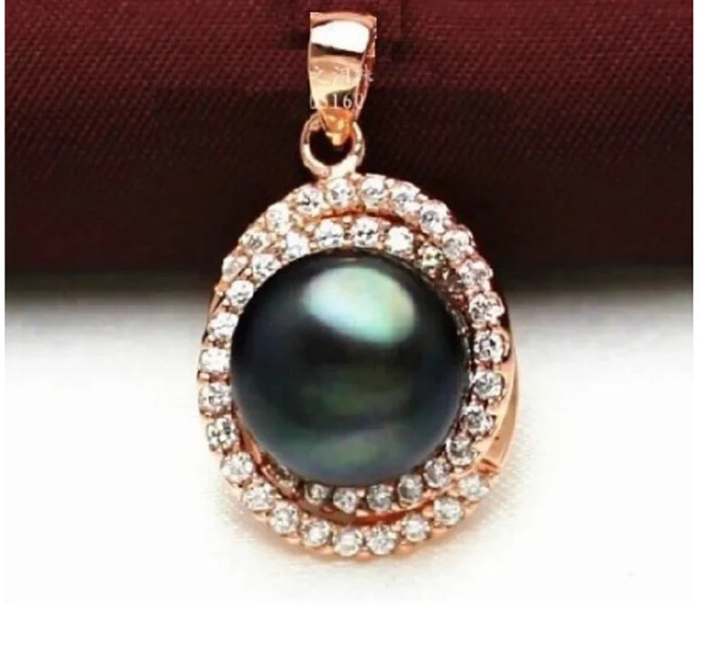 12-13mm Natural South Sea Pearl Pendant