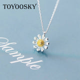 Silver Daisy Flower Necklace Adjustable Chrysanthemum Pendant