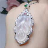 Agate High Ice Pith Leaf Pendant Women's Branches and Jade Leaves Pendant