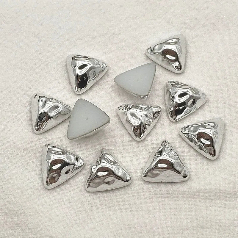 200pcs UV Flat Triangle Beads Jewelry DIY Parts