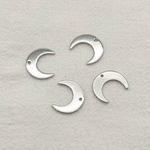 100pcs Copper Moon Pendant Charm DIY Jewelry Findings 16x14mm