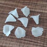 600pcs Clear Frosted Flower Acrylic Beads Jewelry Findings