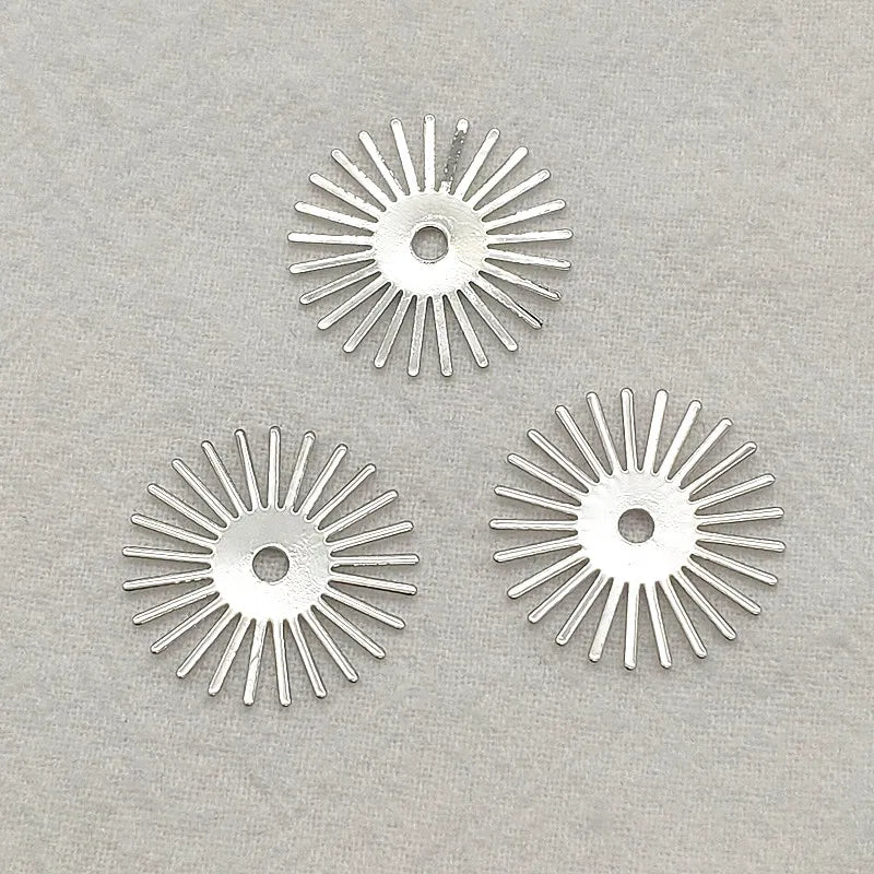 Brass Flower Charm Pendants - 20mm 100pcs - DIY Jewelry Findings