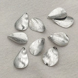 20x13mm Brass Leaf Charm Pendants x100