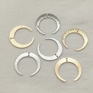 100pcs Copper Moon Charm Pendants for Jewelry Making