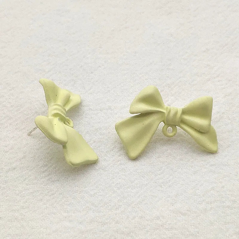 Arrival! 30x21mm 50pcs Zpray Paint Bows Ear Stud For Hand Necklace Earrings