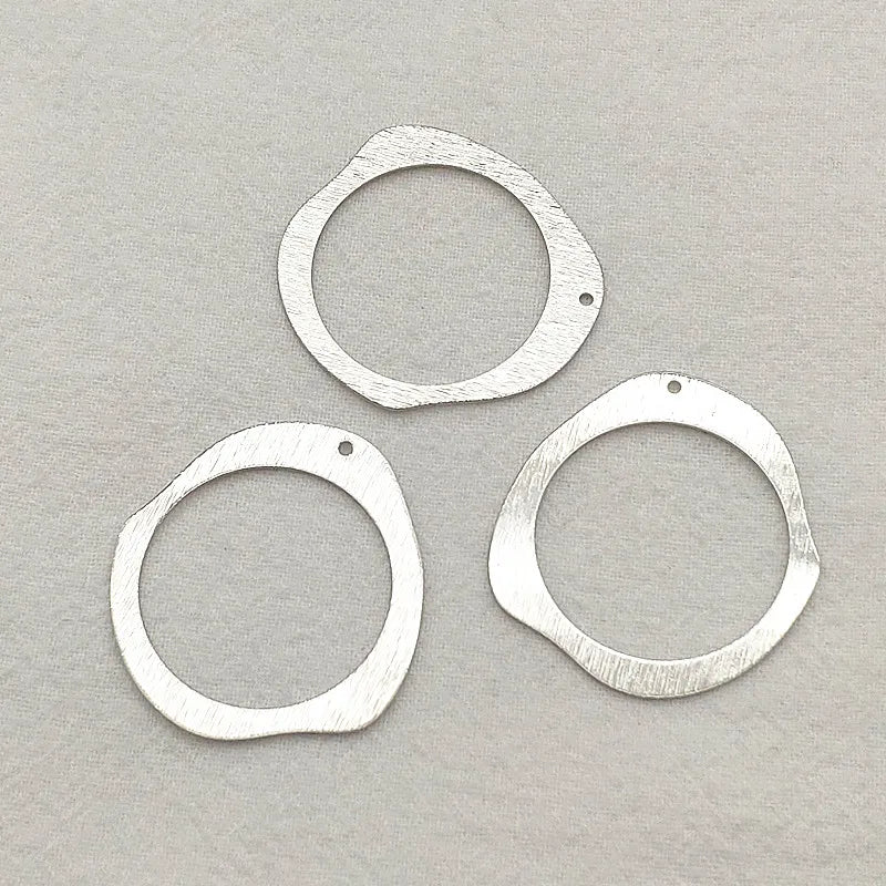 32x34mm Brass Round Charm Pendants - 50pcs for DIY Jewelry Making
