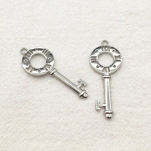 Arrival! 40x15mm 100pcs Zinc Alloy Key Charm for DIY Jewelry, Findings