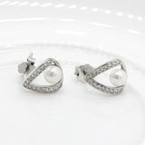 Natural Freshwater Pearl Stud Earrings - Retro Cubic Zirconia