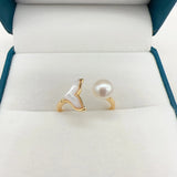 Arrival Freshwater Pearl Fishtail Design 14K Ladies Ring