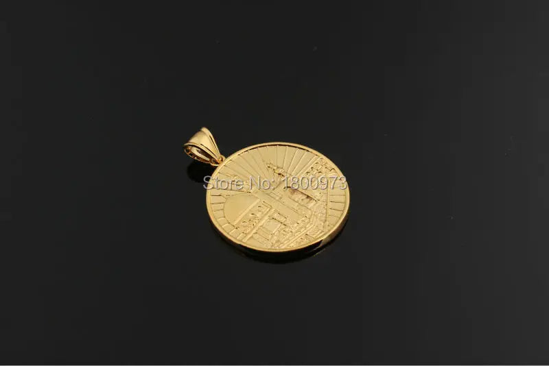 Vintage 18K Taj Mahal Pendant Necklace