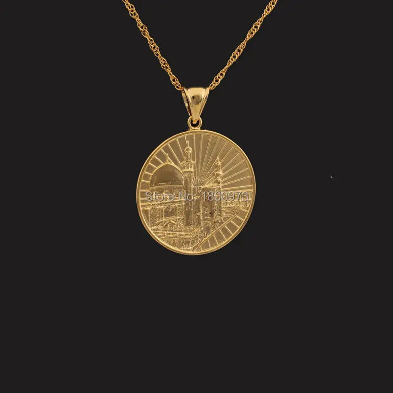Vintage 18K Taj Mahal Pendant Necklace