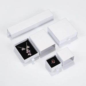 Colorful Cardboard Jewelry Packaging For Necklace Ring Earrings