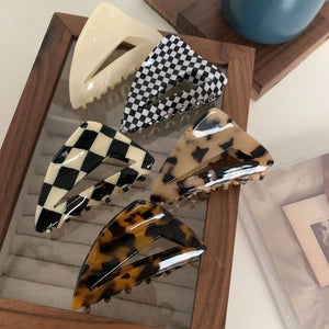 Retro 7.3cm Triangle Hollow Hair Clip Claw High Gradient Acetic Acid Shark Clip