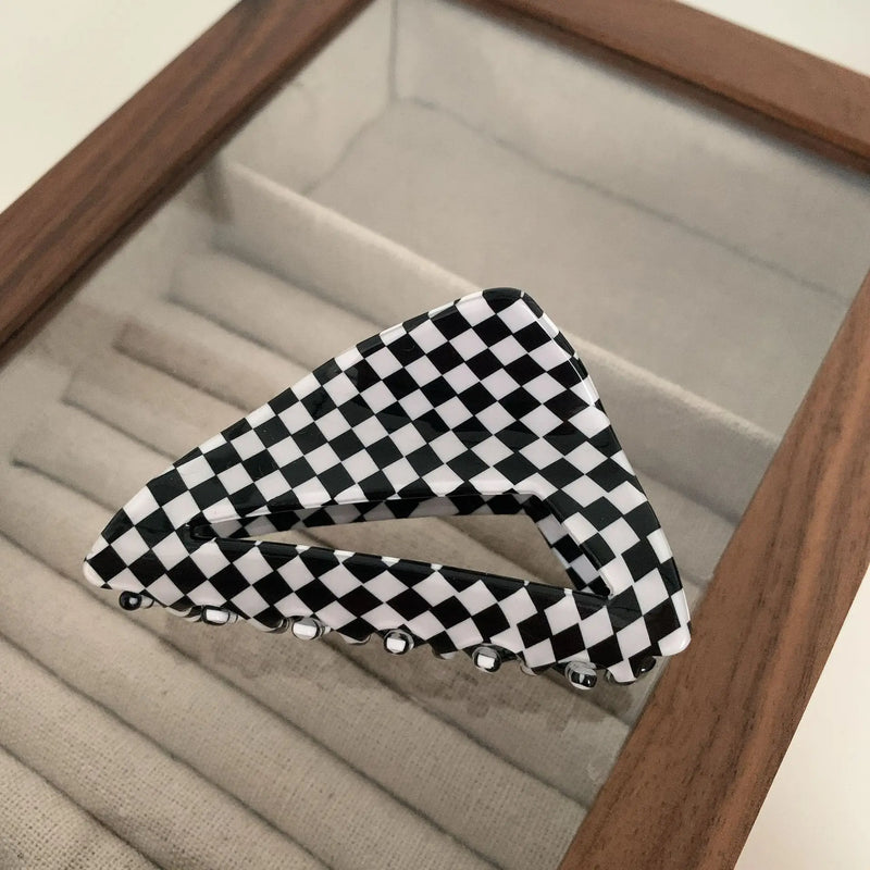 Retro 7.3cm Triangle Hollow Hair Clip Claw High Gradient Acetic Acid Shark Clip