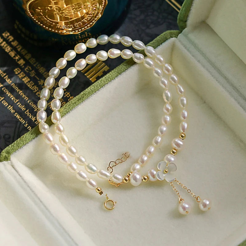 Baroque Pearl Choker Necklace with Flower Shell Pendant