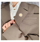 Bohemian Wild Chrysanthemum Brooch Delicate Breastflower Women's Style