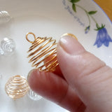 200pcs Alloy Spiral Beads Cages Pendants Jewelry DIY Gold/Silver 14x15mm/20x25mm