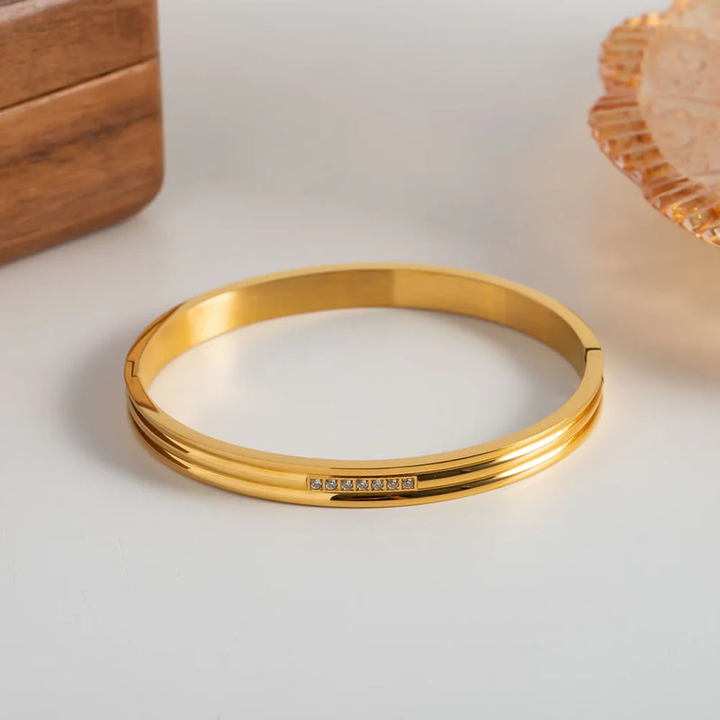 Chunky Plated Waterproof Stainless Steel Jewelry for Woman