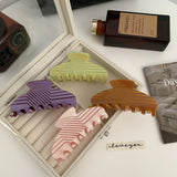 Large Acetic Acid Hair Clip Claw Plaid Shark Clip Hair Accessories