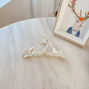 Elegant Gingko Leaf Hair Clip with Pearls & Rhinestones
