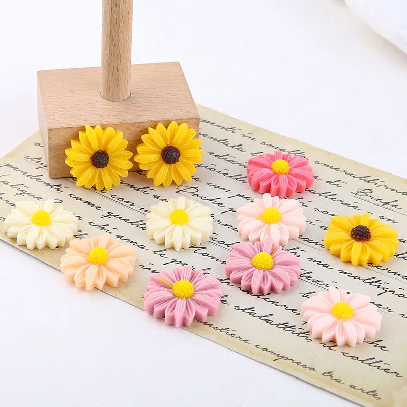 Daisy Sunflower Resin Cabochons 100pcs 23mm Ornament DIY Accessories