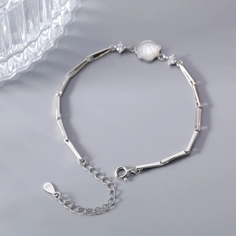 Stylish Shell Bracelet for Women - Birthday Gift for Girls