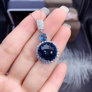 Domineering Pendant Necklace Men Women Jewelry