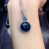 Domineering Pendant Necklace Men Women Jewelry