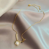 Sense Chain Pearl Pendant Necklace