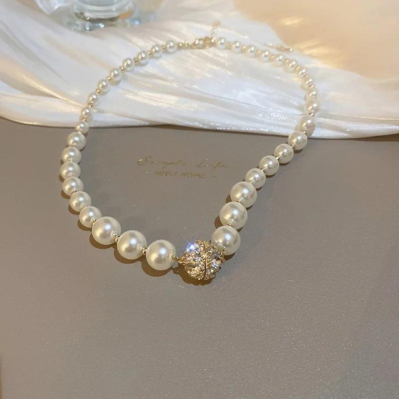 European Pearl Beads Necklace Queen Princess Wedding Pendant Jewelry