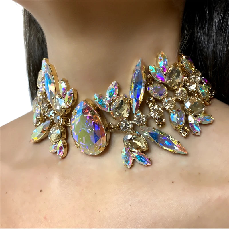 Exaggerated Geometry Rhinestone Choker Necklace