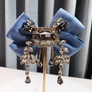 Rhinestone Tassel Bow Tie Brooch British Style Vintage Brooches
