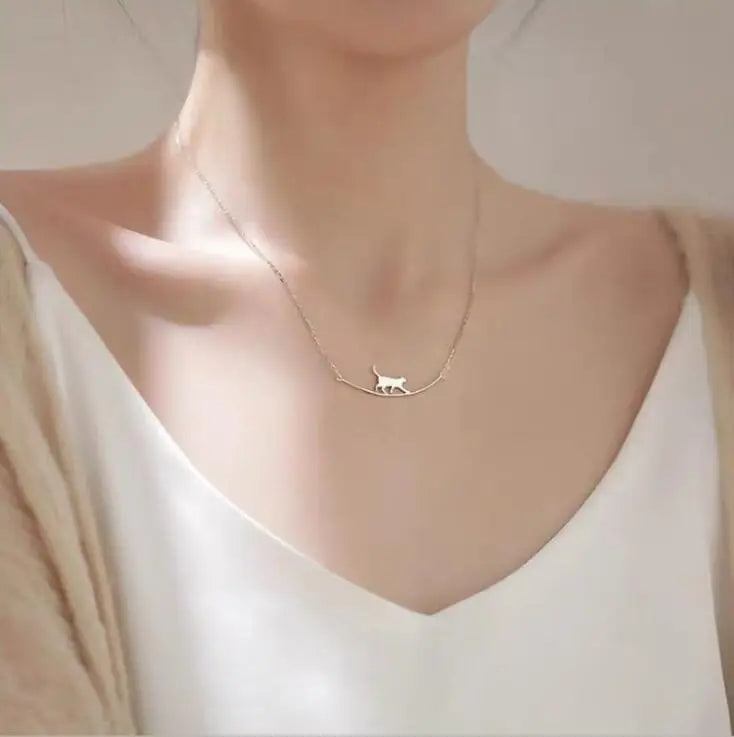 Cat Curved Personality 925 Sterling Silver Animal Chain Necklaces N090