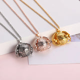 Retro Style Wing Pendant Necklace with Photo Box Aromatherapy Pendant