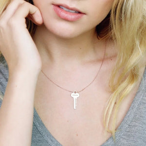 Personalised Key Pendant Women Necklace Carving Name Stainless Steel Necklace