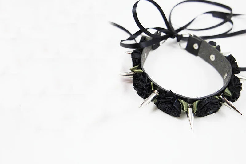Harajuku Spikes Flower Rivets Collar Punk Rock Choker Necklace