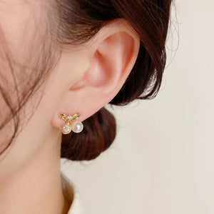 High-end Cubic Zircon Pearl Earrings for Women