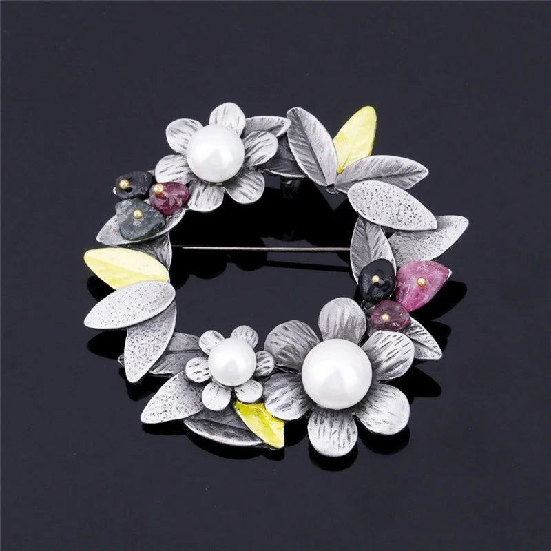 Zinc Alloy & Pearl Brooch Scarf Buckle for Women Party