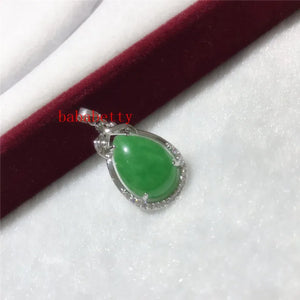 Green Jades Pendant Necklace 16X29MM