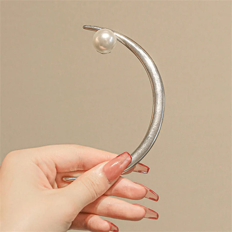 Pearl Moon Hairpin Retro Half Moon Pull Hairpin Female High Sense