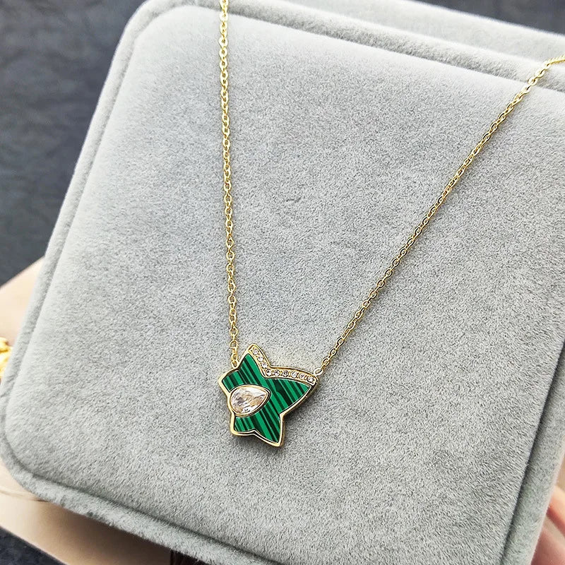 Green Maple Leaf Titanium Steel Necklace Retro Clavicle Chain