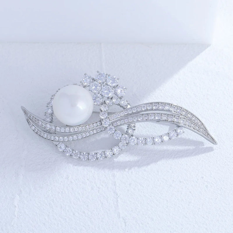 High-End Zircon Brooch Ladies Garland Clothing Accessory