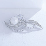 High-End Zircon Brooch Ladies Garland Clothing Accessory