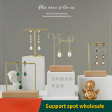 Retro Metal Jewelry Rack for Necklace Earrings Pendant