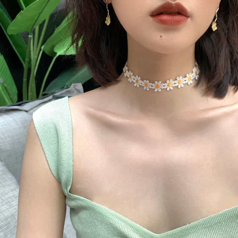 Korea Daisy Lace Chokers Necklaces for Women Female Flower Collar Chain