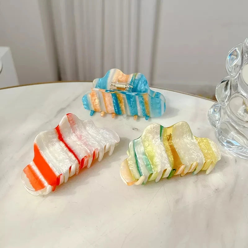 8.8cm Clouds Shape Pearlescent Large Hair Claw Clip