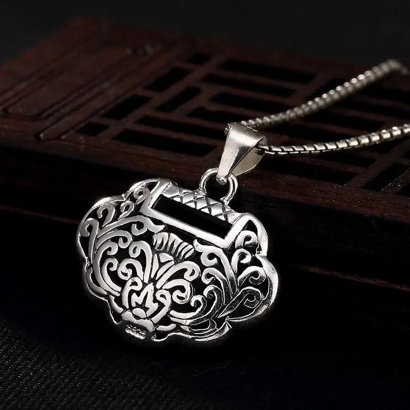Long Life Lock Necklace Retro Ethnic Style Rich Ruyi Lock Pendant