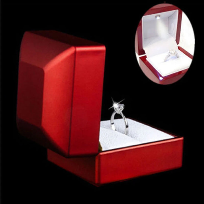 LED Light Ring Leather Box Engagement Wedding Rings Case Red